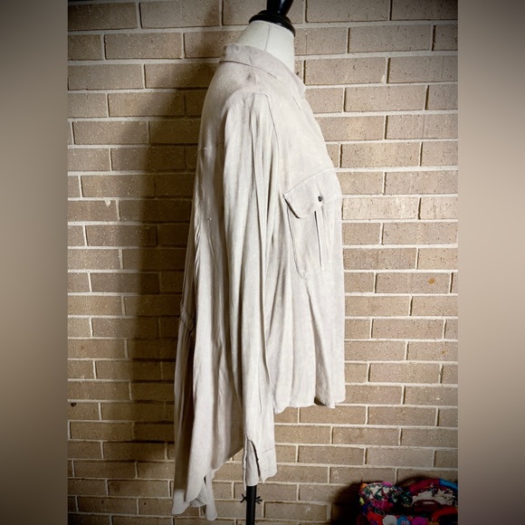 GIMMICKS Tan Long Sleeve High/Low Hem Drawstring Gathered at the Back Tunic - Picture 4 of 9